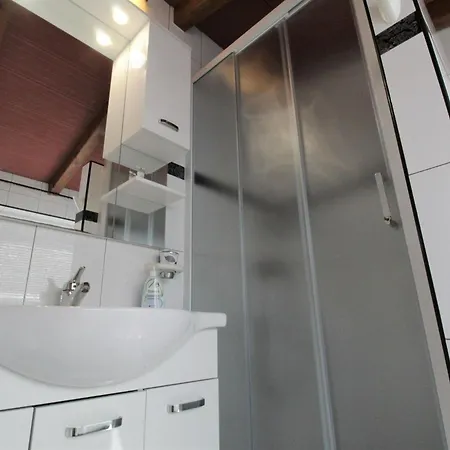 Asima Apartmán *